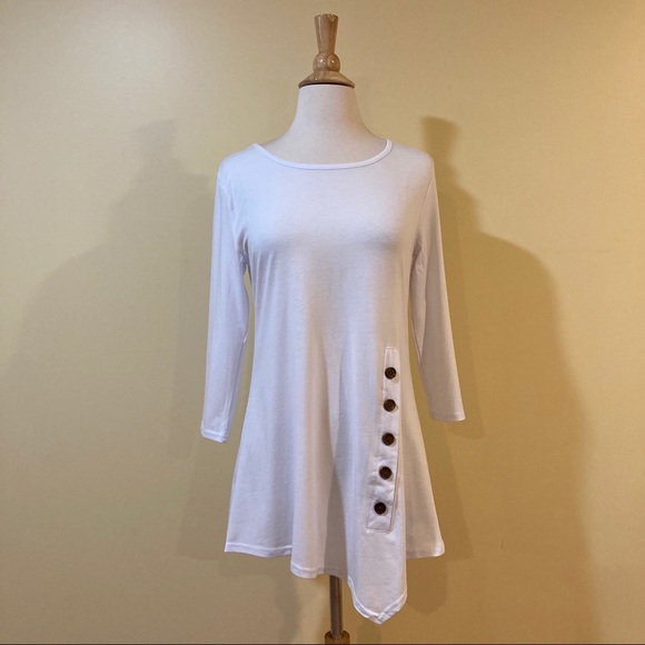 Asymmetrical 3/4 Sleeve Button Detail Top White - Picture 4 of 6